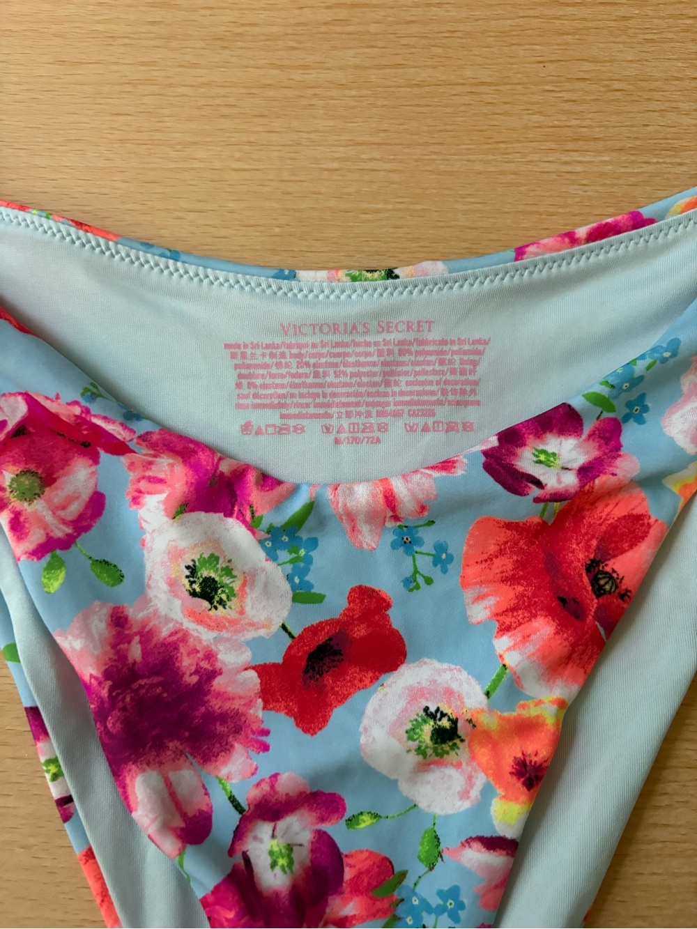 Victoria's Secret Blue Floral Underwire Bikini Set - Picture 9 of 14